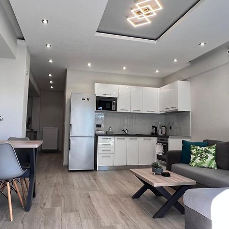 Lux Apartment Nea Kallikratia Nea Kallikrateia Екстер'єр фото