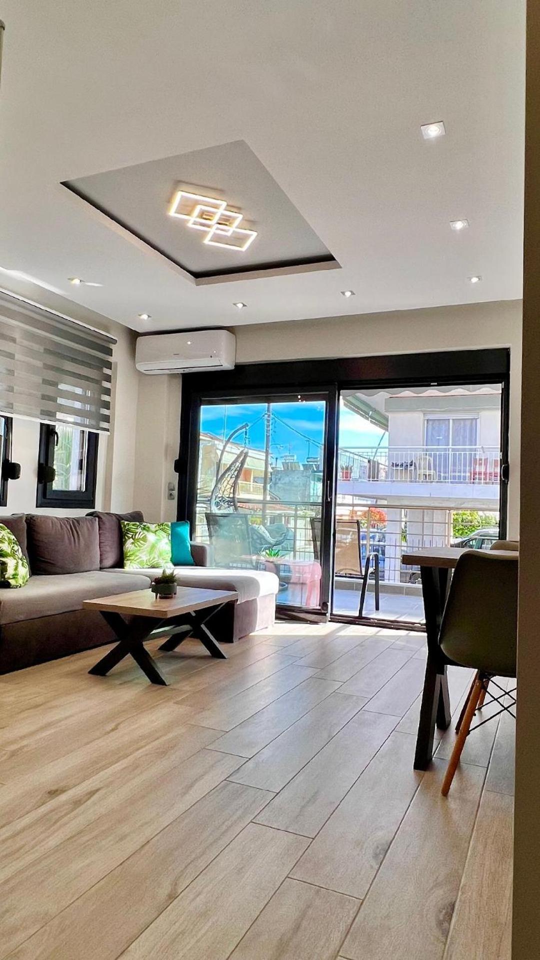 Lux Apartment Nea Kallikratia Nea Kallikrateia Екстер'єр фото